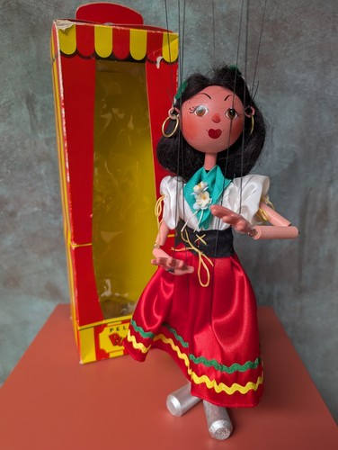 Pelham puppets gypsy girl - puppets, sl