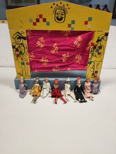 Teatrino delle marionette - delle, in